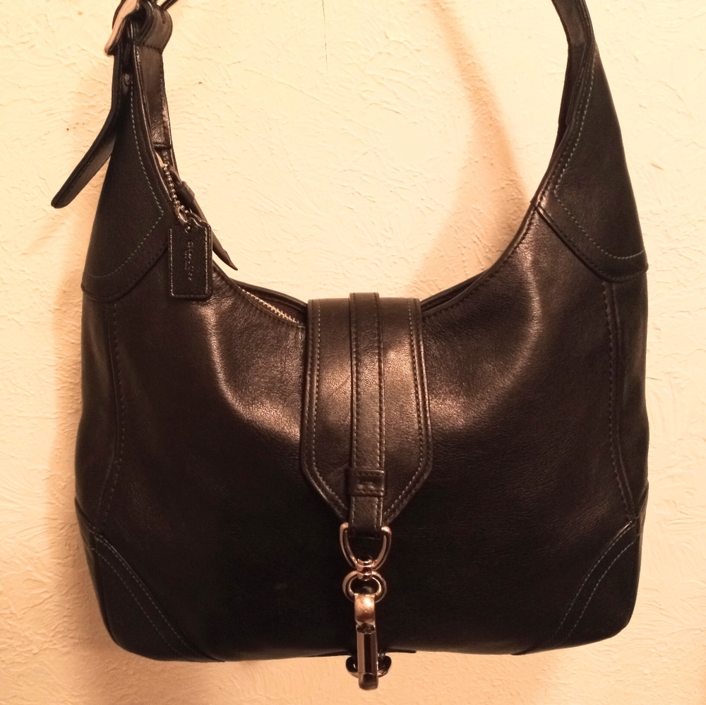 COACH  PURSE F05S-8A67 BLACK LEATHER